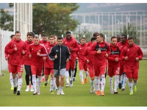 Yiğidolar’da Galatasaray Mesaisi Başlıyor