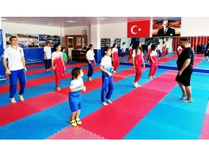 Yunusemre Belediyesinden Kış ’Wushu Kung-fu’ Kursu