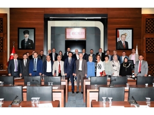 Körfez Belediyesi’nde Eğitimler Sürüyor