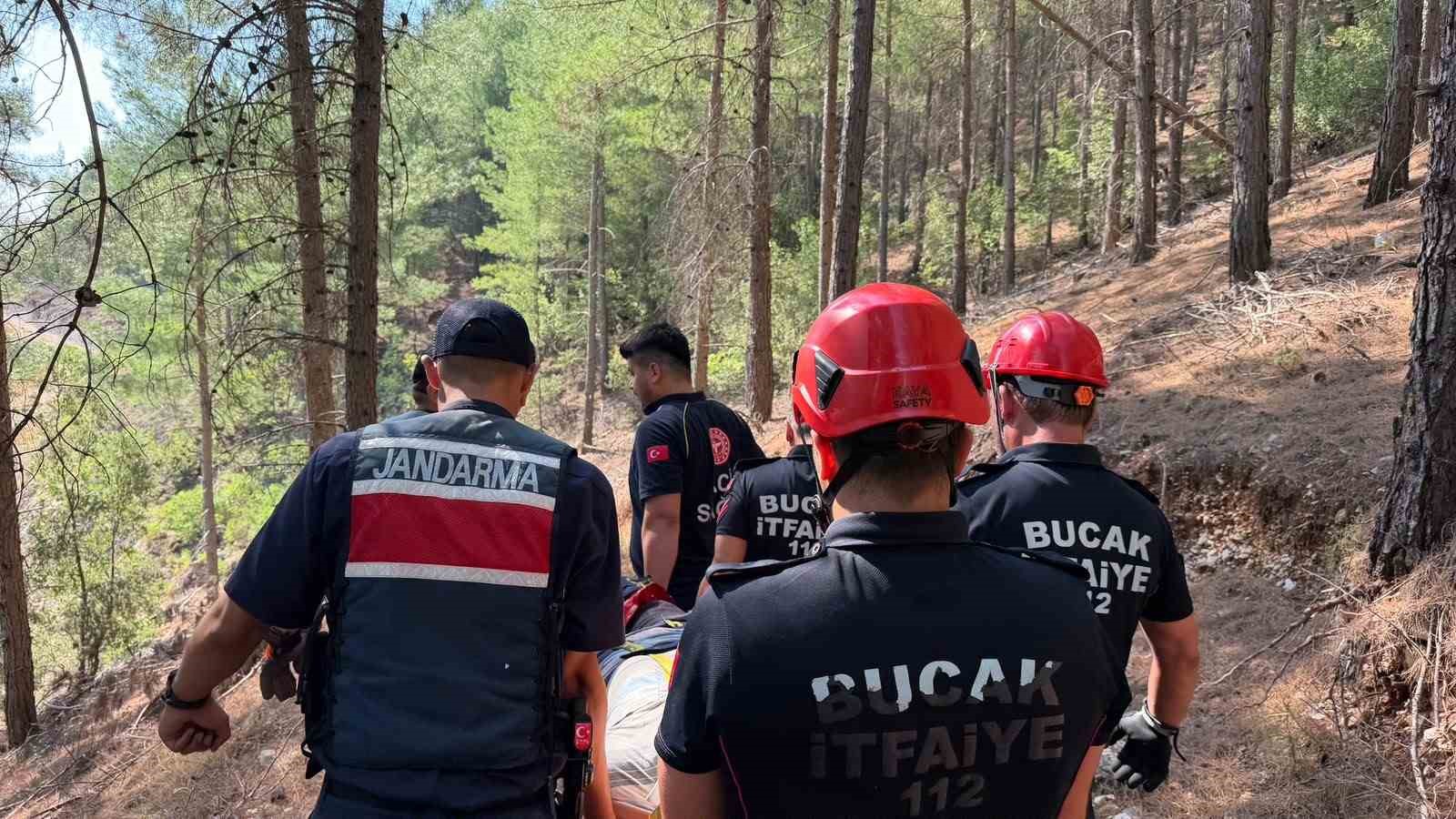 burdur-da-kayaliklardan-dusen-vatandas-ekiplerin-mudahalesiyle-kurtarildi