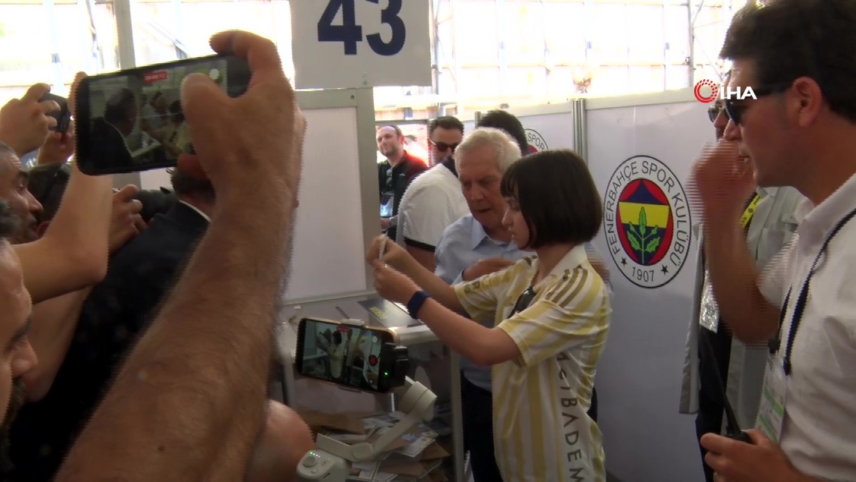 aziz-yildirim-oyunu-kullandi