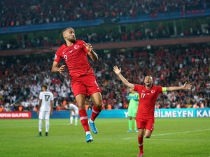 Milliler Yoluna Lider Devam Ediyor