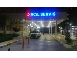 İzmir’de Trafik Polisine Denetleme Sırasında Araç Çarptı! Polis Hafif Yaralı