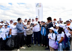 Mogan Gölü Sahilinde Çevre Temizliği Yapıldı