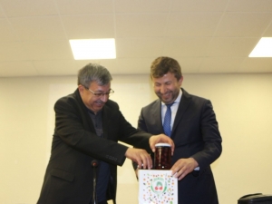 Yazar Hayati İnanç: "Askerlerimize Dua Edelim"