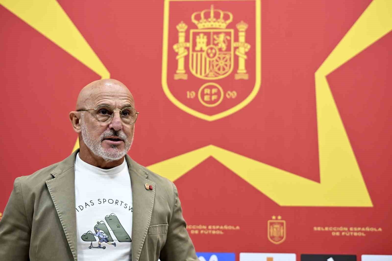 ispanya-teknik-direktor-luis-de-la-fuente-nin-sozlesmesi-2032-ye-kadar-uzatti