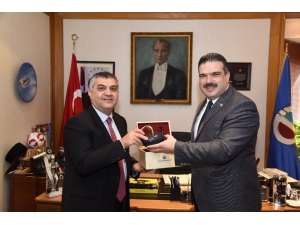 Dışişleri Bakan Yardımcısı Faruk Kaymakçı, Rektör Çomaklı’yı Ziyaret Etti