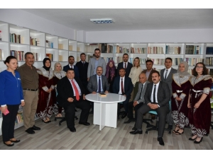 İnönü Anadolu Lisesi’ne Yeni Kütüphane