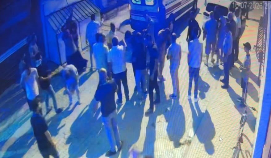 eskisehir-de-2-si-polis-9-kisinin-yaralandigi-kavganin-goruntuleri-ortaya-cikti