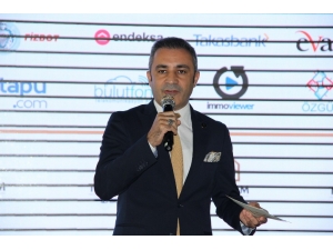 İzmir’de Gayrimenkul Zirvesi