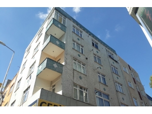 Bağcılar’da Çatı Alev Alev Yandı