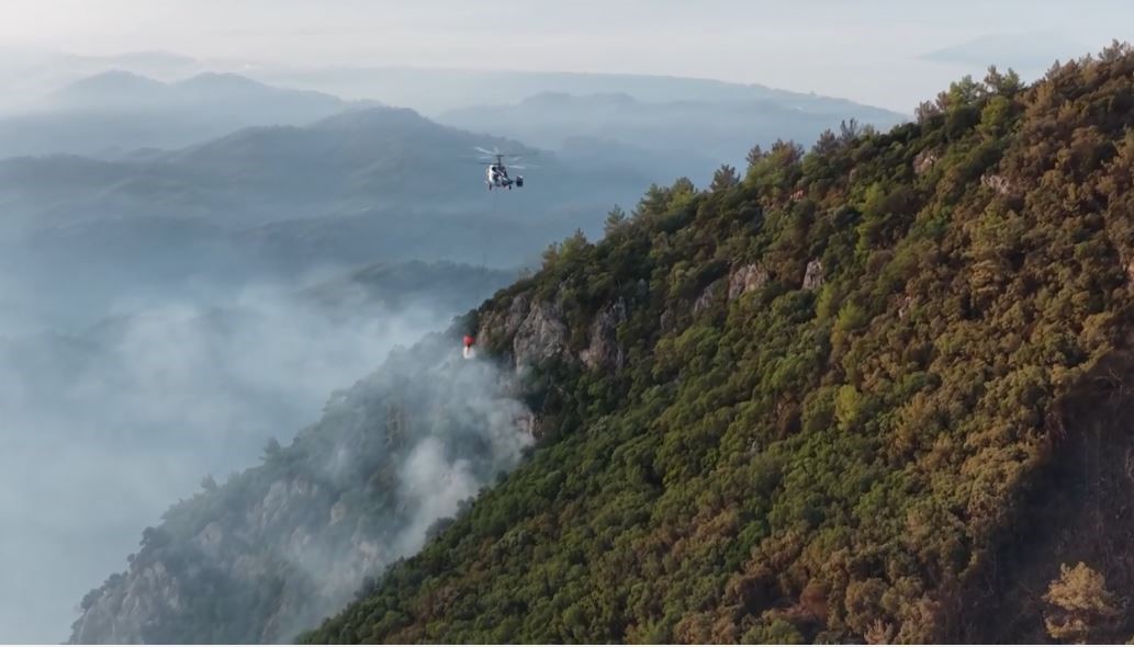 fethiye-de-ekiplerin-orman-yangini-ile-ilgili-mucadelesi-suruyor