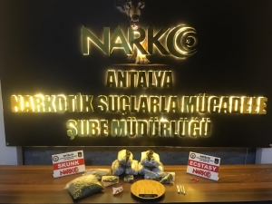 Antalya’da İranlı Şüphelilere Uyuşturucu Operasyonu