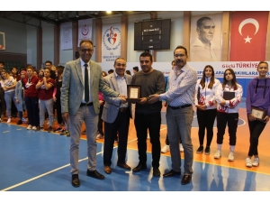 Amatör Spor Haftasında İha’ya Teşekkür Plaketi