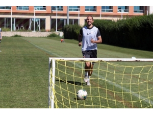 Kayserispor Takım Kaptanı Umut Bulut