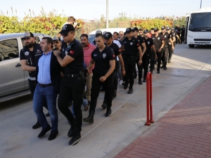 Cezaevi Müdürlü Polisli Örgüte 34 Tutuklama