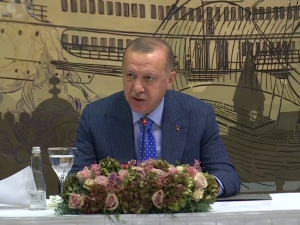 Cumhurbaşkanı Recep Tayyip Erdoğan, ”Ülkemizi Ekonomik Yaptırımlar Konusunda Tehdit Edenler, Türkiye’yi Yolundan Döndüremezler" Dedi.