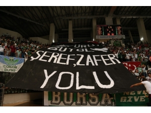 Bursaspor Taraftarından Mehmetçiğe Destek