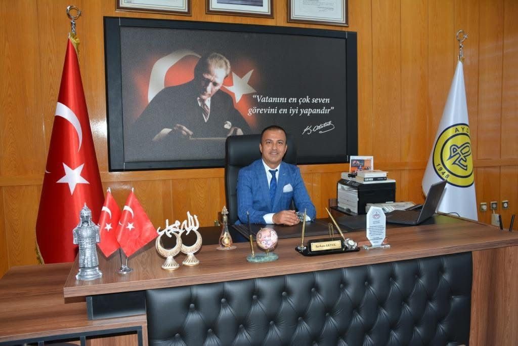 aydin-lisesi-muduru-akyol-yenipazar-a-atandi
