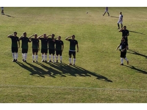 Gol Sonrası Asker Selamı