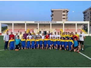 Buca Belediyesi Gençlik Ve Spor Kulübü 5’te 5 Yaptı
