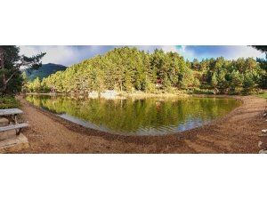 Limni Gölünde Sonbahar Yoğunluğu