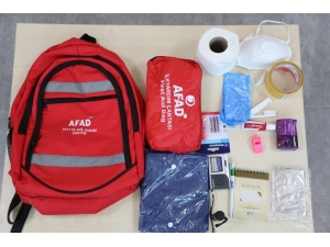 Kars’ta Afad “Acil Durum Çantası” Eğitimi Veriyor