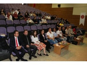 Hamburglu Öğrenciler Ve Öğretmenler Nevü’de