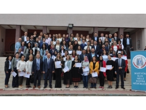 Proje Yürütücülerine Teşekkür Belgeleri Verildi