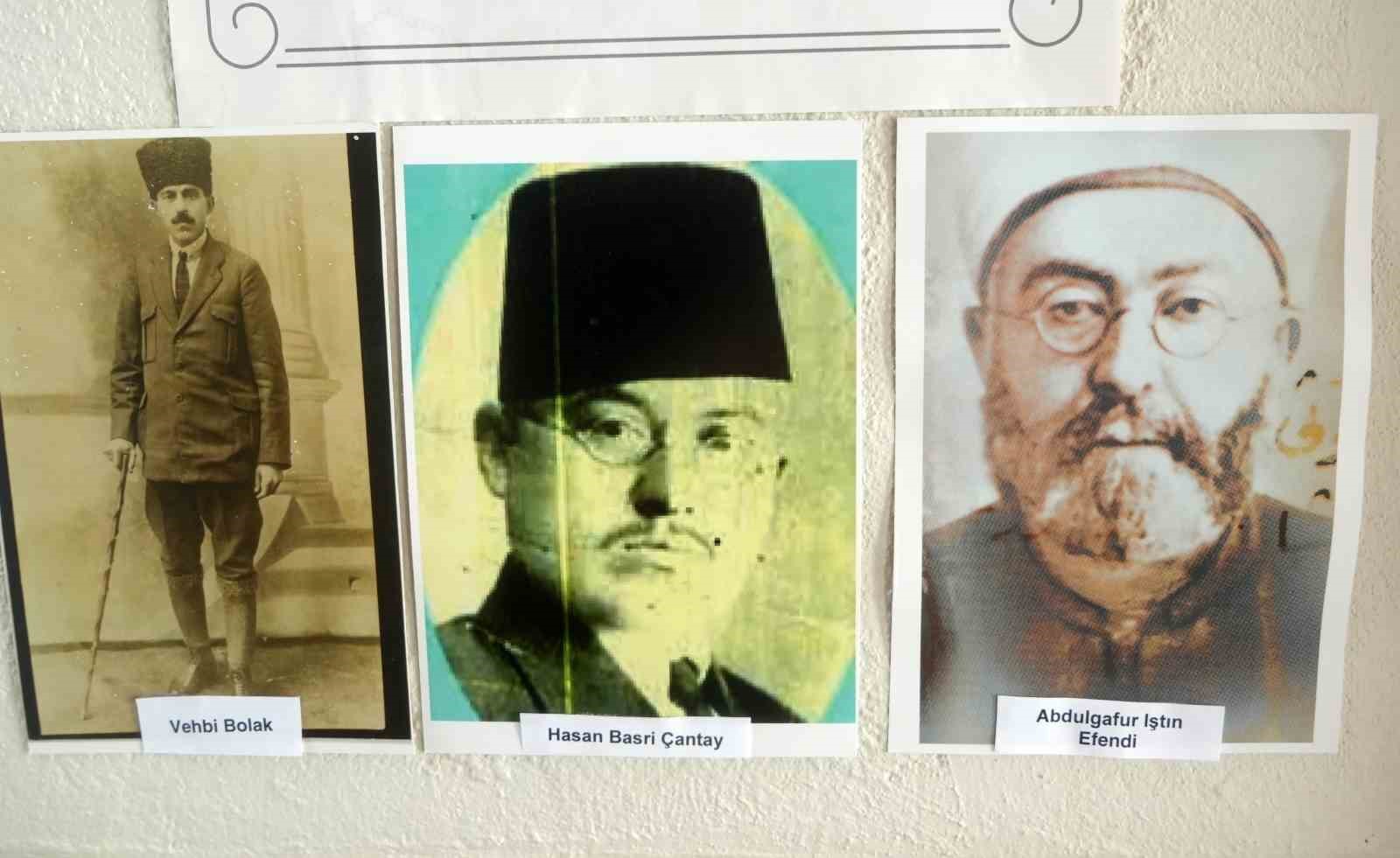 balikesir-in-ilk-milletvekilleri-once-yemin-etti-sonra-resmi-izinle-cepheye-gitti