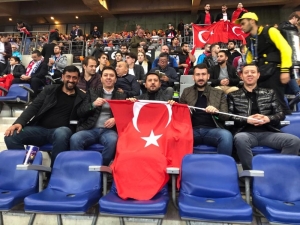 Belediye Başkanı Arı, Enver Cenk Şahin’e Transfer Teklifini İletti