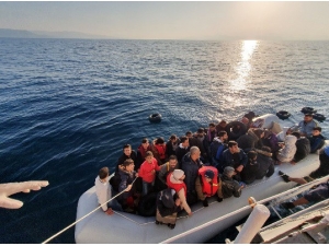 Kuşadası Körfezi’nde 4 Ayrı Operasyonda 91’i Çocuk 190 Göçmen Yakalandı