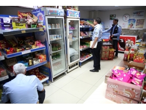 Haliliye Zabıtasından Kantinlere Sıkı Denetim