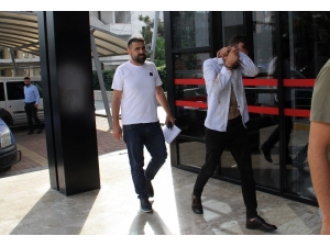 Polisi "Sizinle Görüşeceğiz" Diye Tehdit Etti, 6 Ayrı Suç Ve Kasten Öldürmekten 13 Yıl Hüküm Giydiği Ortaya Çıktı