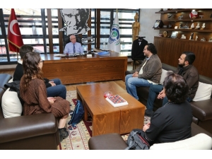 Odunpazarı Belediyesi’nden Gençlere Örnek Destek