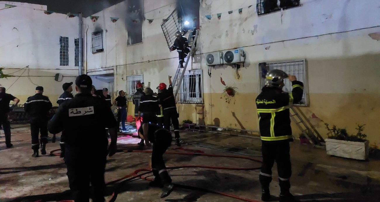 cezayir-de-yetimhane-yangini-11-olu-19-yarali