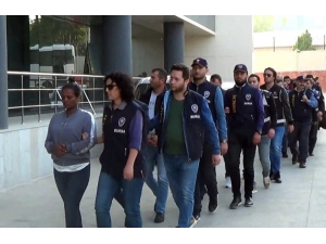 Bursa Polisinden 20 Milyon Dolarlık “Man İn The Middle Attack” Operasyonu