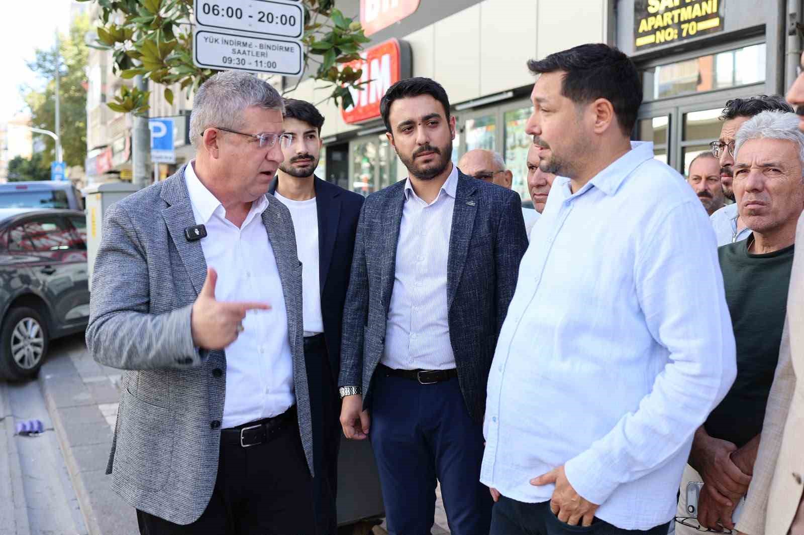 ak-parti-il-baskani-subasioglu-istiklal-caddesi-nde-esnaflari-dinledi