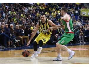 Fenerbahçe, Saski Baskonia’yı Ağırlayacak