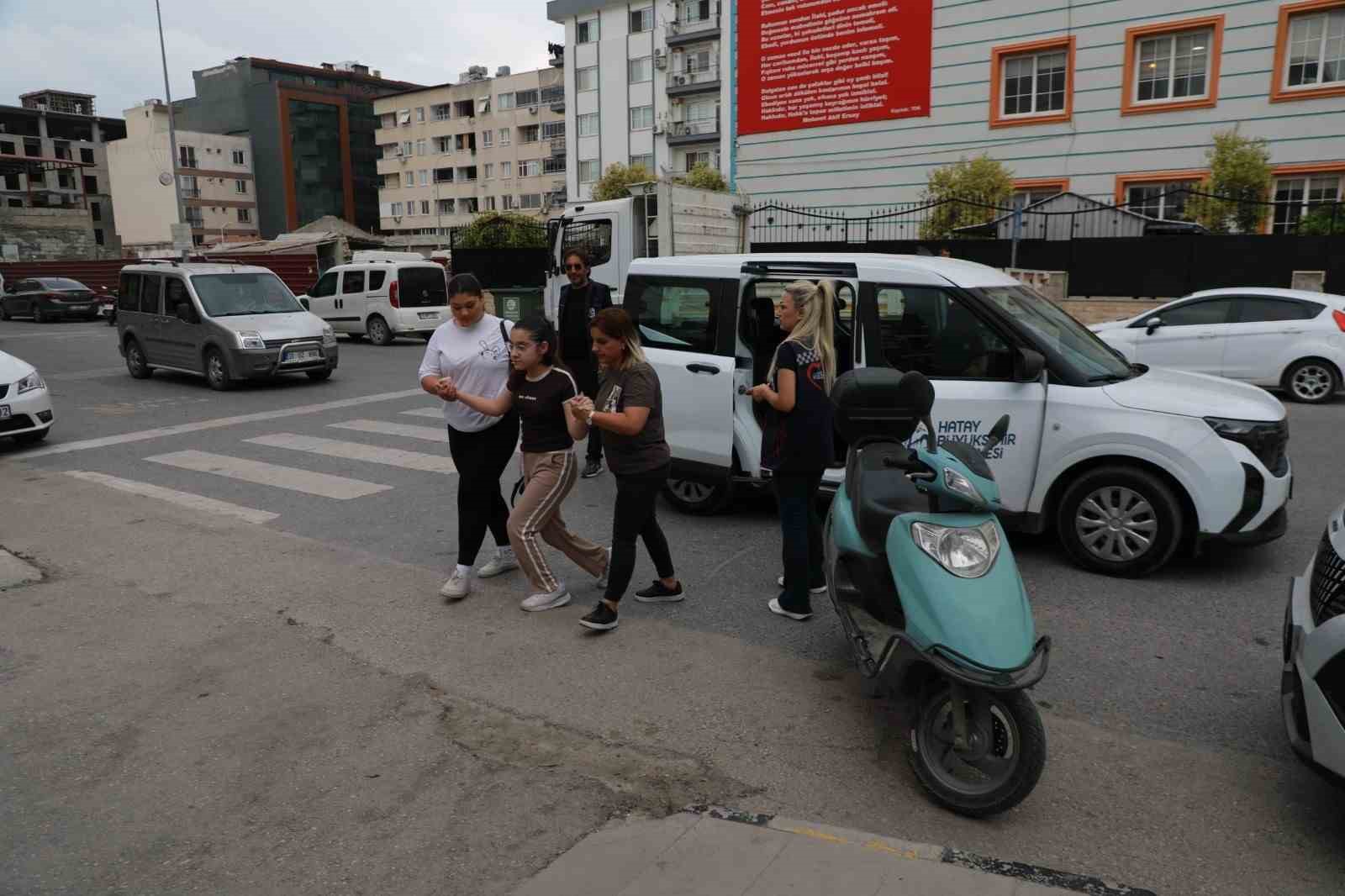 lgs-ye-giren-engelli-ogrencilere-hbb-den-ulasim-destegi