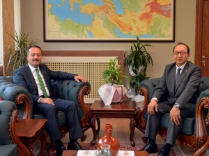 Japon Başkonsolos Nıshımakı’dan Vali Şentürk’e Ziyaret