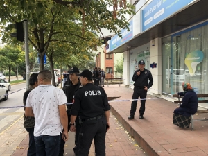 3 Ay Önce Boşandığı Eşini Takip Edip Öldürdü