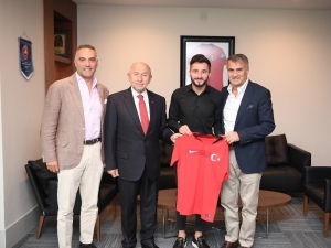 Enver Cenk Şahin’den Başkan Nihat Özdemir’e Ziyaret