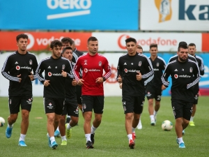 Beşiktaş’ta Mke Ankaragücü Maçı Hazırlıkları Sürüyor