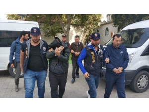 Siber Polisini Takibiyle Kredi Kartı Kopyalama Aparatlarıyla Yakalandılar