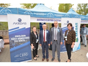 Üniversitelilerden Akedaş’a Yoğun İlgi