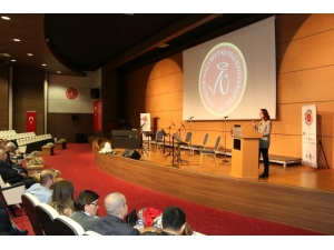 ‘13. Yabancı Diller Yüksekokulu Yöneticileri Toplantısı’ Nevü’de Düzenleniyor