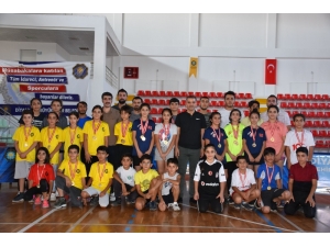 Diyarbakır’da Badminton Turnuvası Sona Erdi