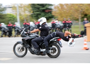 Yunus Ekiplerinin Motosiklet Gösterisi Nefes Kesti