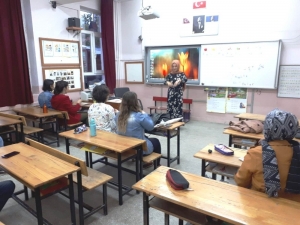 Hisarcık’taki İşaret Dili Kursu’na İlgi